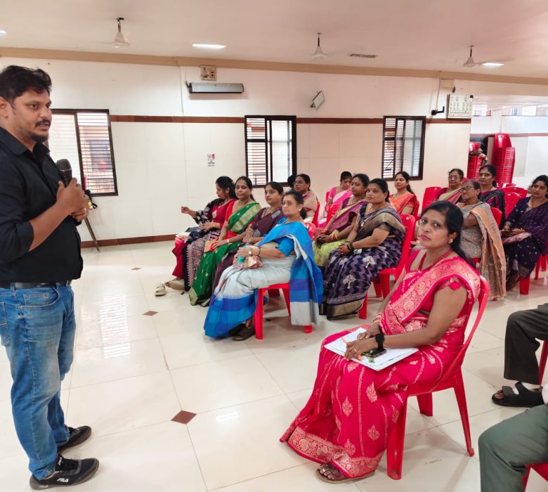 CPR Training in Hubli by Vasavi Foundation, Karnataka Team.